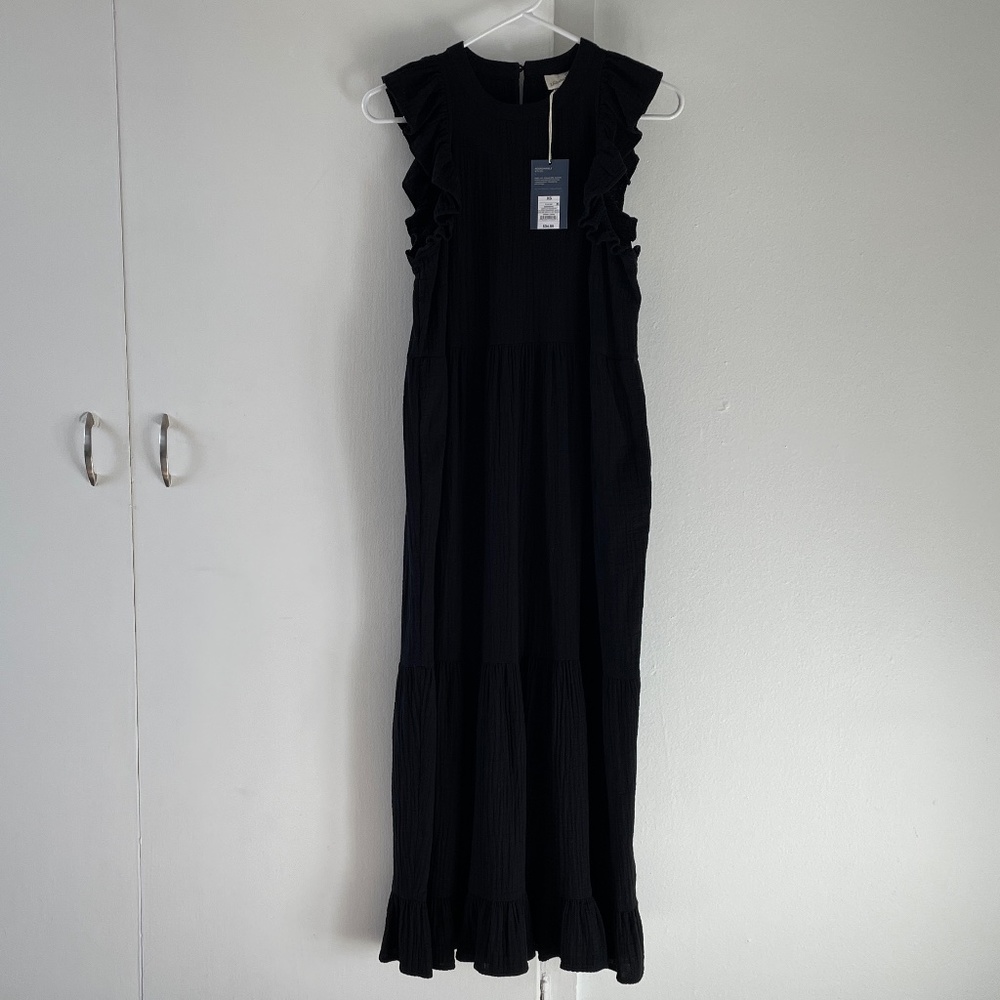 Women’s flutter sleeveless tiered dress - Universal Thread